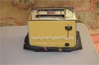 Vintage Toastmaster Toaster