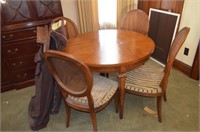 Dining Room Table 4 Chairs 2 Leaves