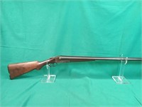 Ithaca Hammerless double barrel shotgun, both