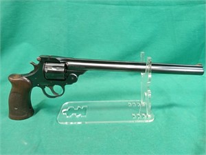 H&R Expert, 7 shot, 22LR revolver. 10"barrel, all