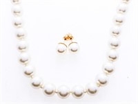 Pearl Strand Choker Length Matching Stud Earrings