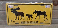 Novelty moose crossing plate