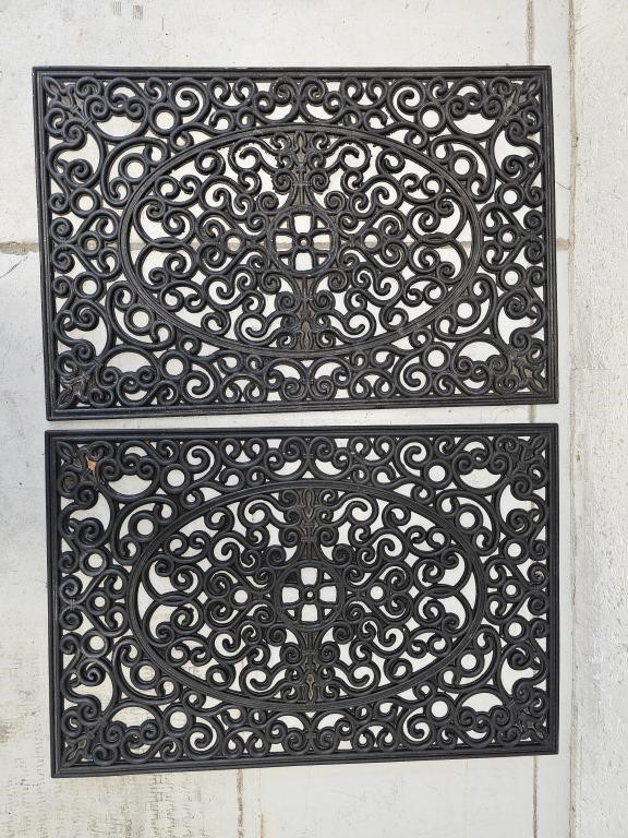 2 Decorative Rubber Door Mats
36×24"