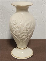 "Daffodils" Lenox Vase