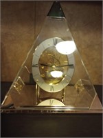 Seiko Quartz Pyramid Clock