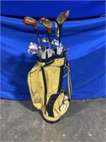 Yellow leather golf bag with Model Persimmon,