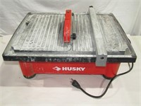 Husky Tile Saw Model THD750L