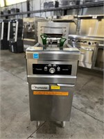 Nice !! Frymaster electric 50lb Fryer  RE114SE