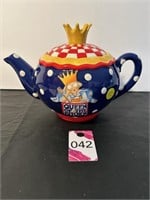 1999 Mary Engelbreit Teapot