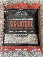 Traeger Signature Blend Premium Hardwood Pellets