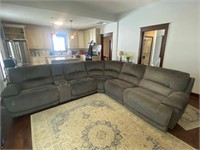 Sectional Sofa w/Power & Storage