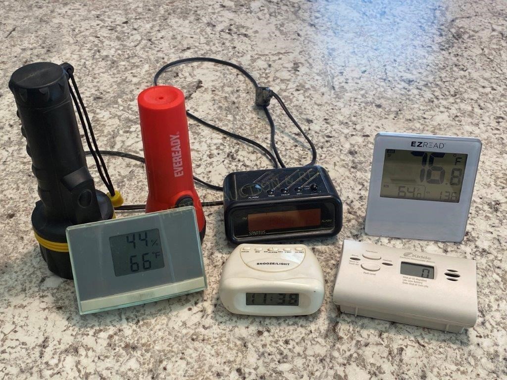 Kidde Carbon Monoxide Alarm, Clocks & Flashlights