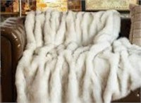 Battilo Home Luxury White Faux Fur Throw Blanket