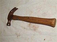 Claw Hammer w/ Wood Handle