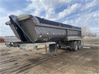 2009 Canuck T/A End Dump Gravel Trailer