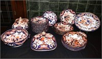ASSEMBLED SET OF DERBY AND OTHER IMARI INFLUENCE C