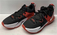 Sz 5.5 Ladies Nike LeBron Witness 7 Shoes Like New