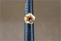 Vintage Sarah Coventry Gold Tone Rose Ring