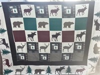 Quilt, Large w/2 Matching Pillow Cases Moose/Bear