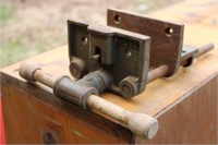 Vintage Table Top Vise