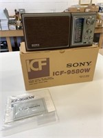 VTG Sony AM/FM Radio *EXC Working Condition in Box