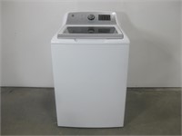 General Electric HE Washing Machine Powered On