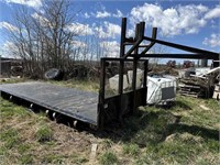 25' STEEL FLATBED