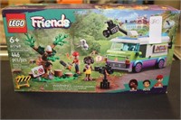 lego friends building set (display)