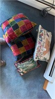 Lot of couch pillows