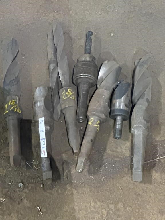 Eight drill bits large see pictures for details