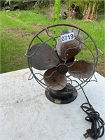 Vintage Kesso Fan