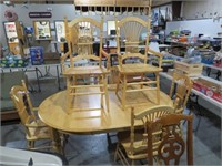 BEAUTIFUL SOLID PINE DINING TABLE W 6 CHAIRS