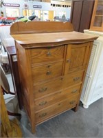 OAK 5 DR/1DOOR CHEST