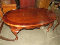 CHERRY INLAID OVAL QUEEN ANNE LEG COFFEE TABLE