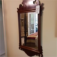 DECORATIVE MIRROR