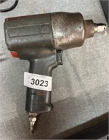 Air impact wrench