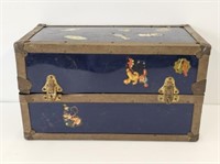 UNION  LUGGAGE DOLL TRUNK