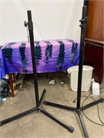 USED Speaker Stands (2 CT)