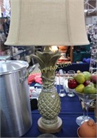 PINEAPPLE DECORATED LAMP WITH SHADE - WORKING