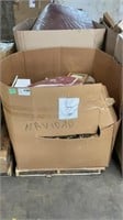 1 Pallet of Assorted Christmas/Christmas Decor