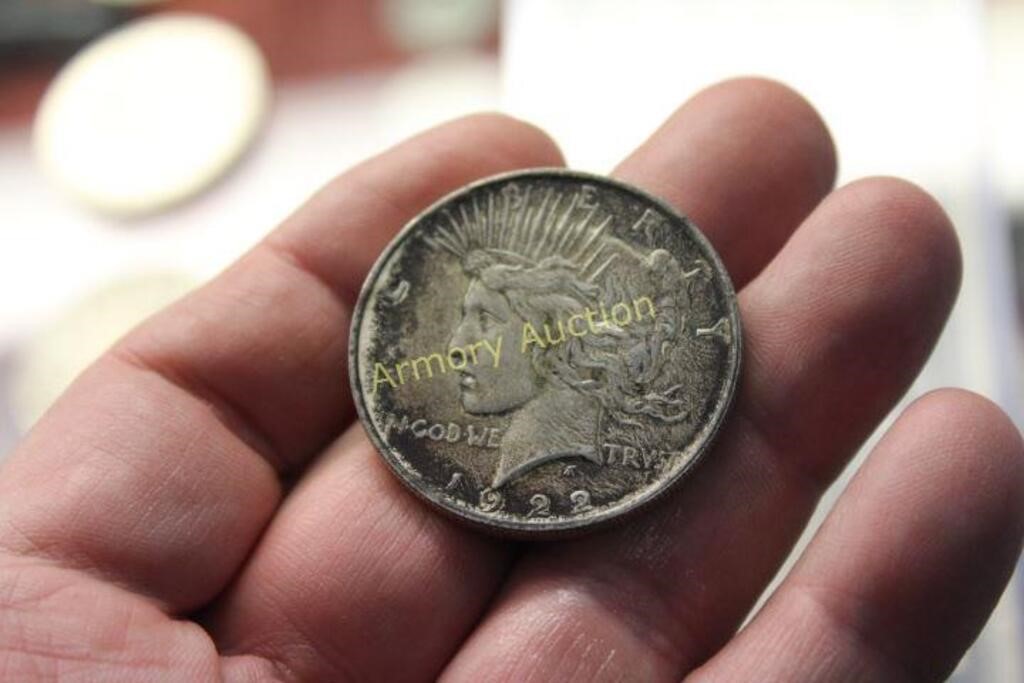 1922 SILVER PEACE DOLLAR