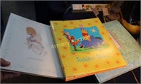 WINNIE THE POOH - PRECIOUS MOMENTS PHOTO ALBUMS