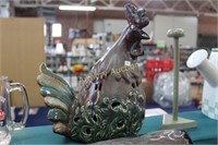 RED SHED BRAND ROOSTER STATUE