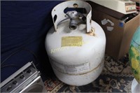 FULL PROPANE TANK