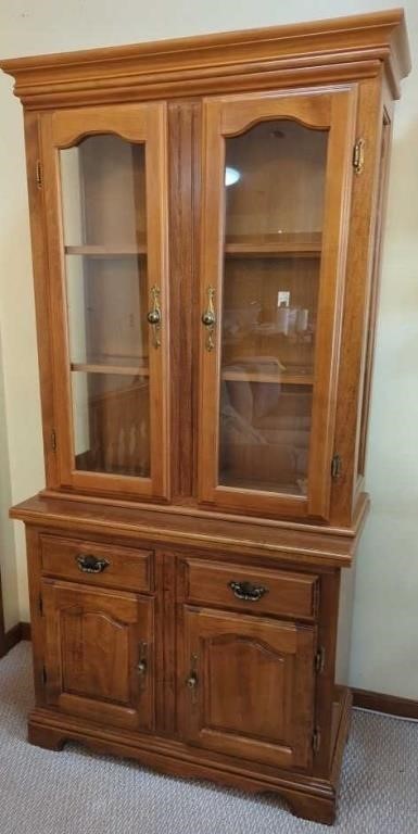 Apple Valley Online Only Estate Auction