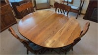 Oak Dining Room Table with (6) Chairs