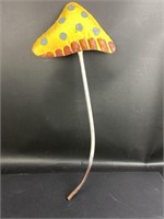 Metal Painted Mushroom Art w/Curved Stake