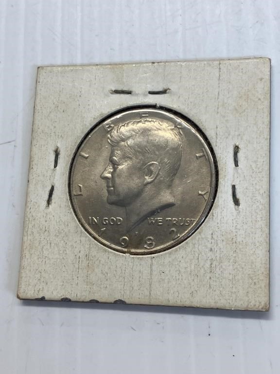 1982 P Kennedy half dollar