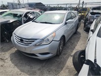 2012 HYUNDAI SONATA