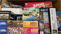 Board games & puzzles -variety - Shelf lot of